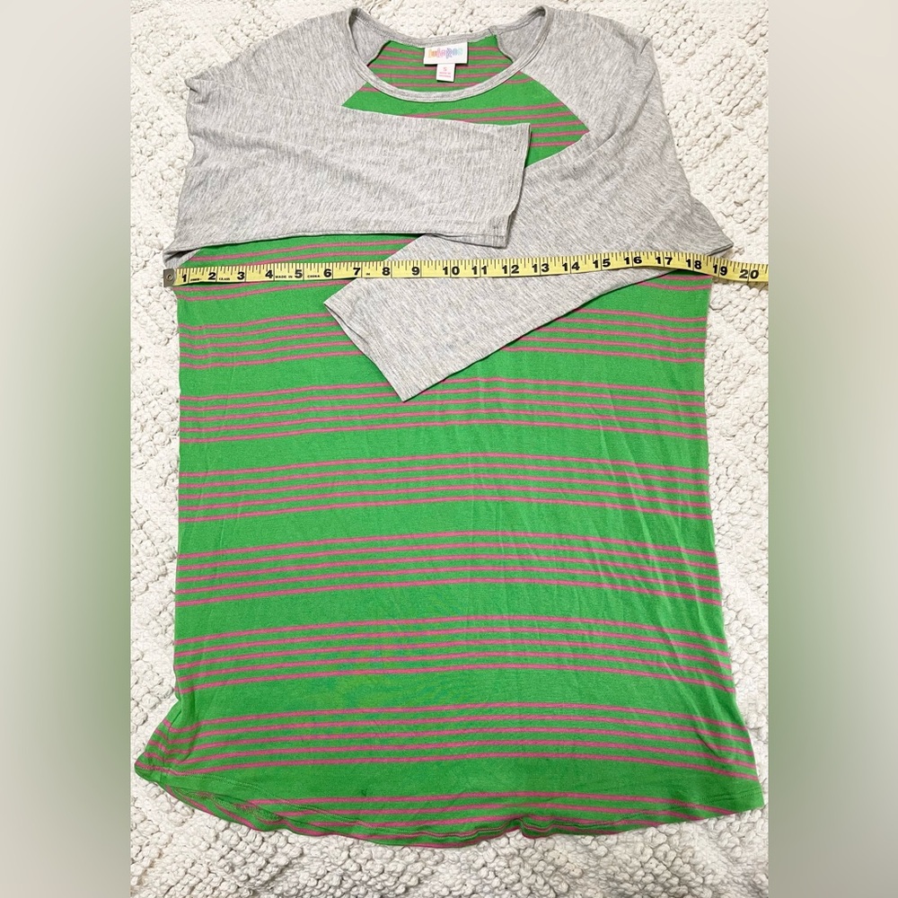LuLaRoe Randy Raglan Baseball Tee Small Vintage NWOT